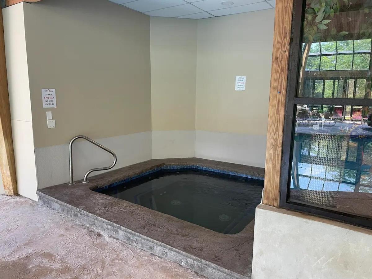 Pocono Paradise - 3 Bedroom 3 And Half Bathroom Townhouse Tannersville Extérieur photo